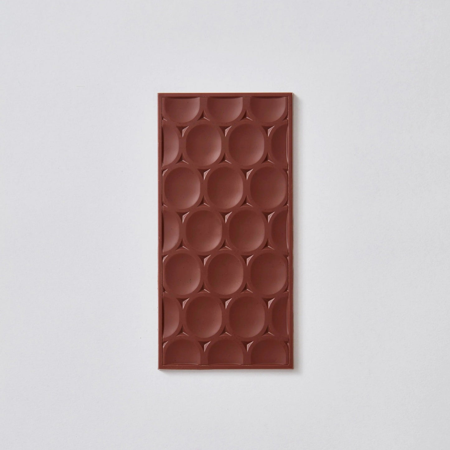 Haiti Dark Milk 60% TASTING NOTES: Strawberry Milkshake, Honey, Mellow Spice