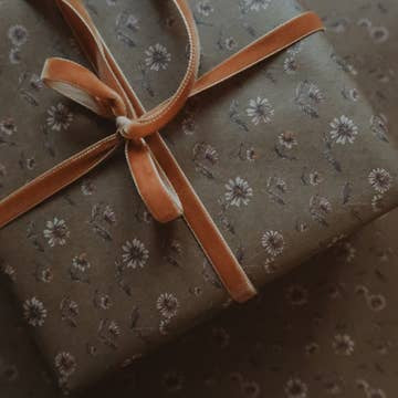 Daisies Kraft Wrapping Paper - Set of 3 Pieces