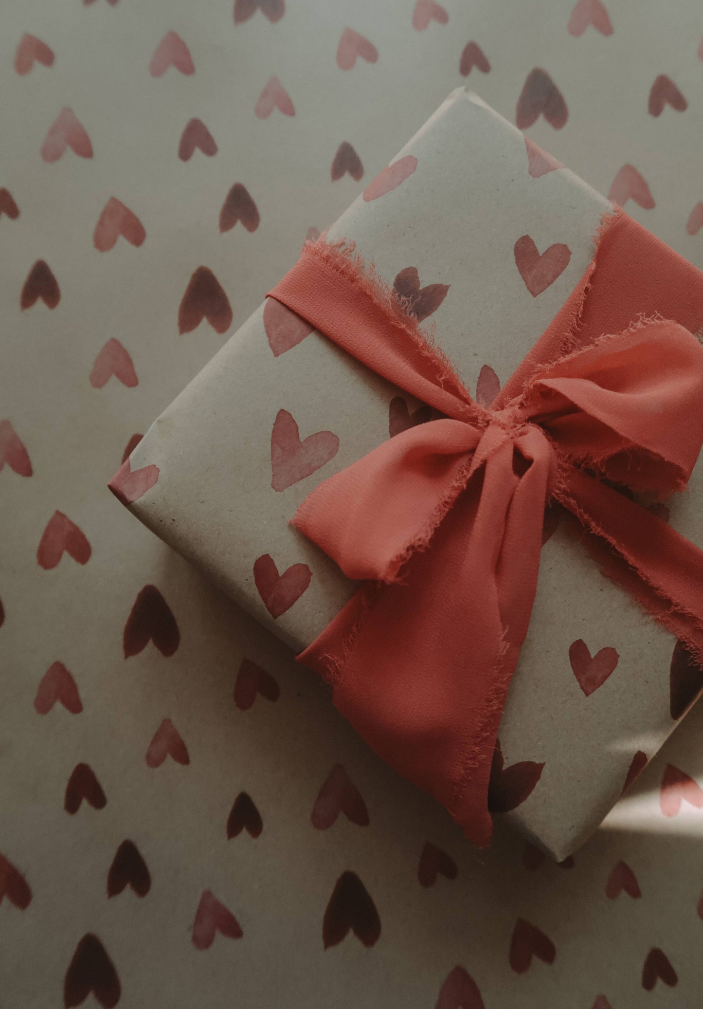 Set Of 3 Pieces RED HEARTS Kraft Wrapping Paper