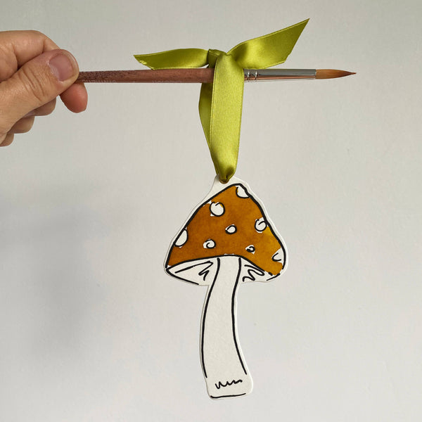 Toadstool Decoration / Ornament / Gift Tag: Ochre