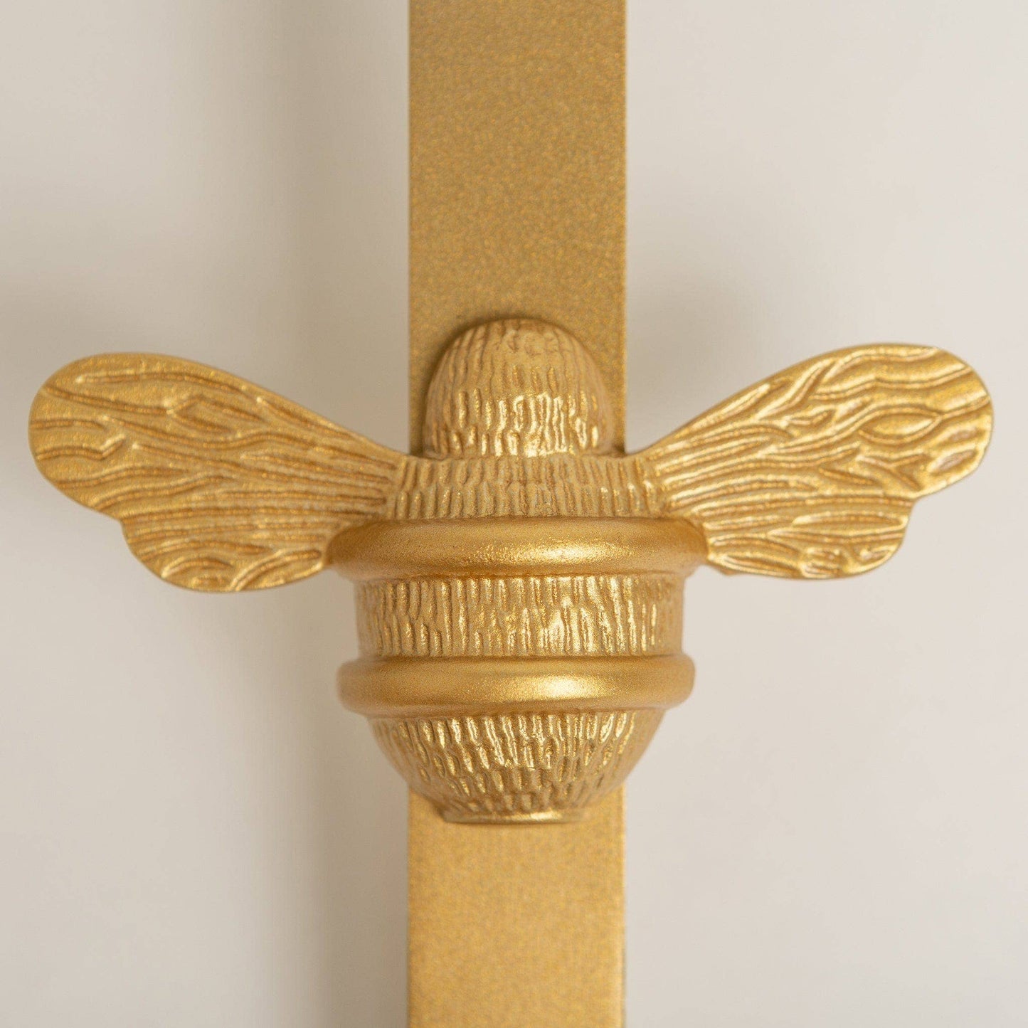 Brass bee Wreath Hanger - Gold Finish