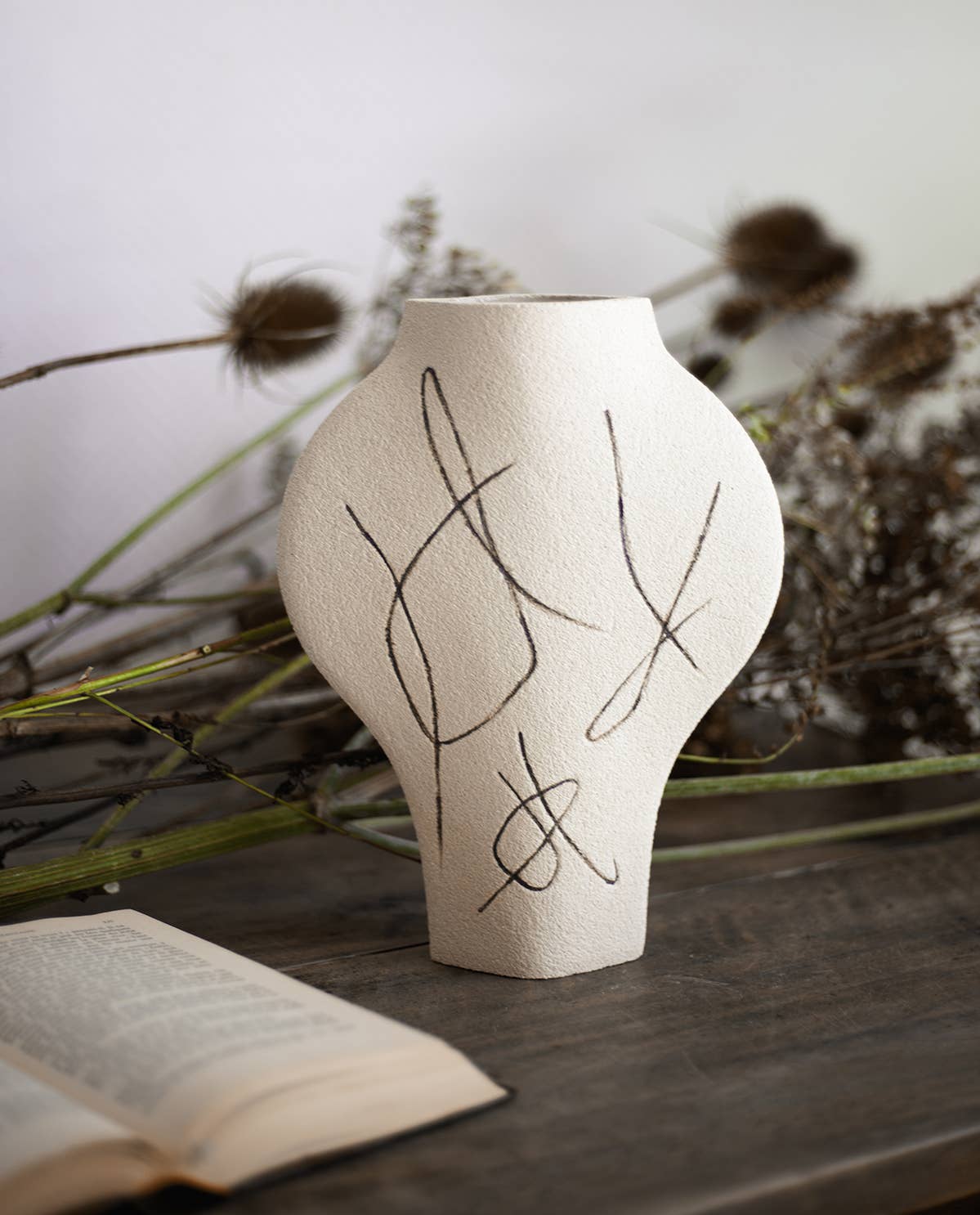 Ceramic Vase ‘Dal - Lines