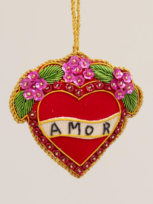 Hanging hand embroidered Ex-voto heart